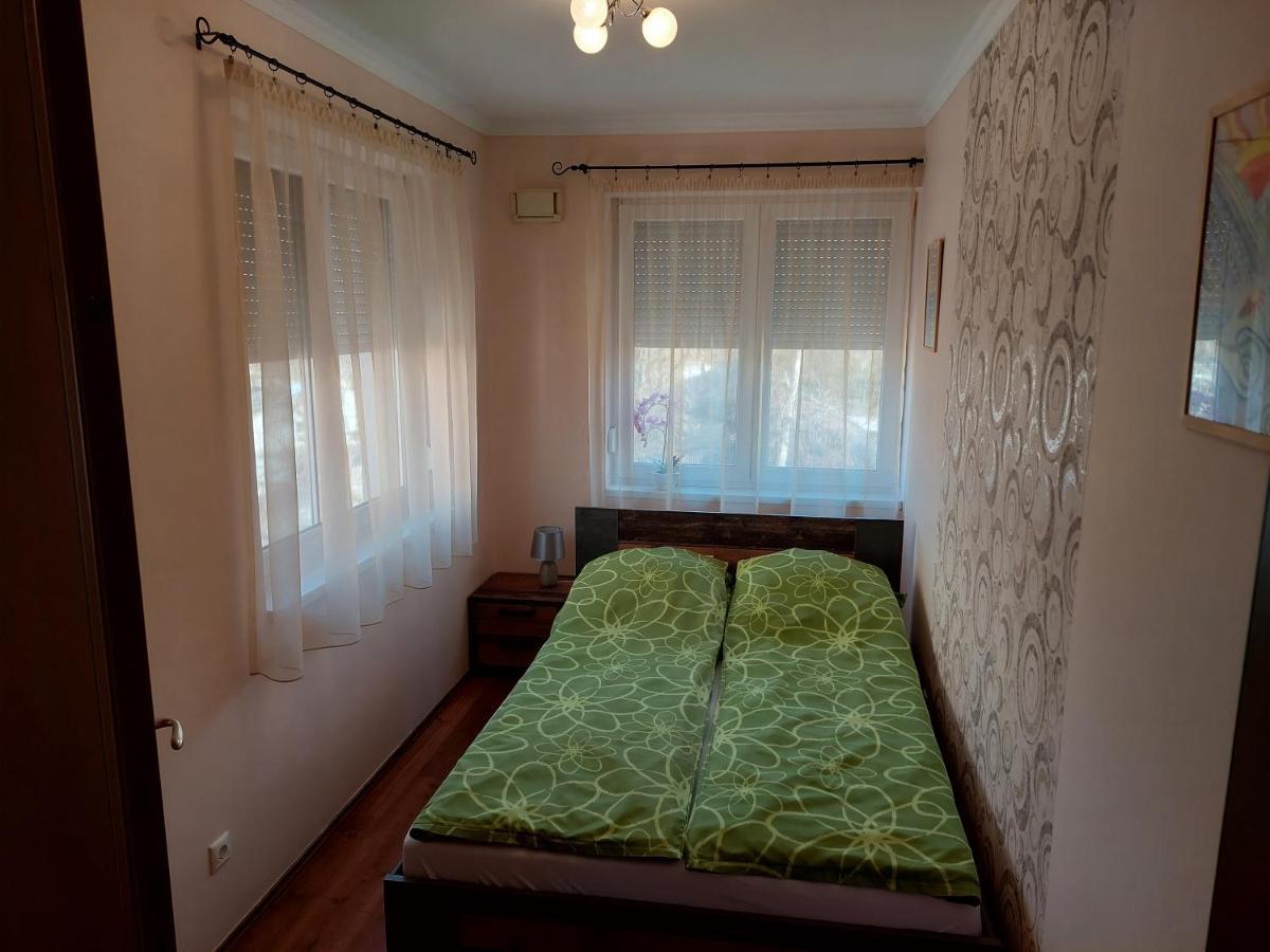 Samuci Apartman Hajdúszoboszló Exterior foto
