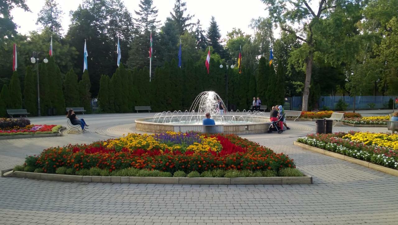 Samuci Apartman Hajdúszoboszló Exterior foto